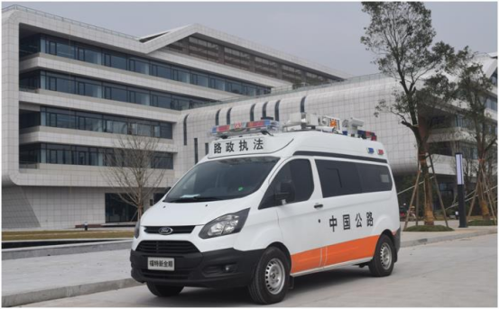 與疫情賽跑！“六合造”救護(hù)車奔赴抗疫一線
